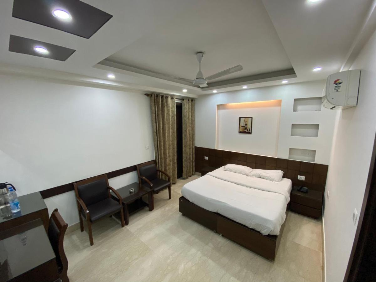 Sheesh Mahal Bed & Breakfast Nova Deli Exterior foto